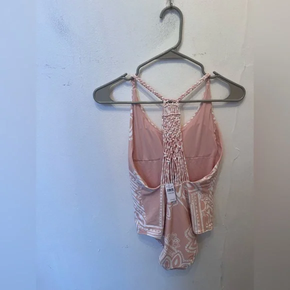 NWT Aerie Small (Long) Pink/White Crochet Racerback One-Piece Swimsuit - Picture 3 of 4